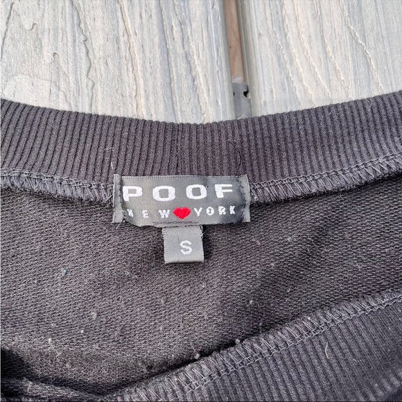 Off-the-shoulder sweatshirt - Picture 3 of 3